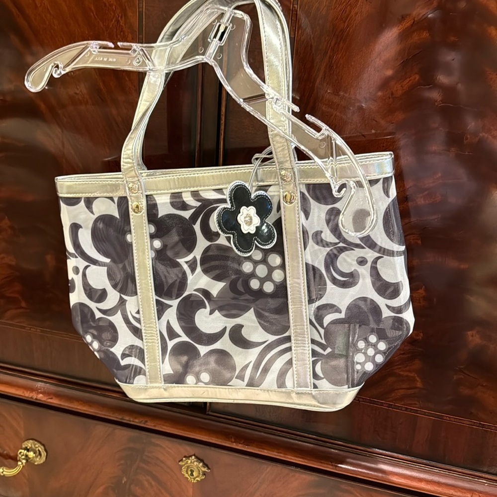 Vera Bradley
